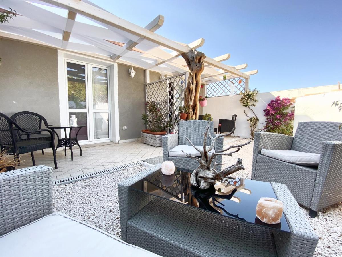 Ferienwohnung La Cuppulata 2 - Stile Mare Enas Exterior foto